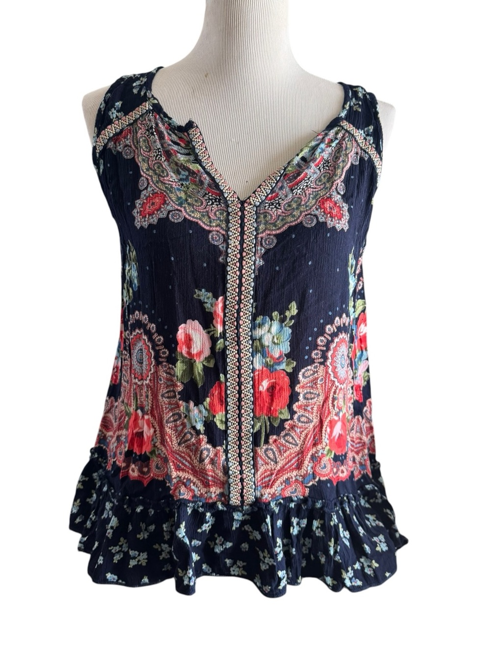 Bila Navy Floral Paisley Sleeveless V-Neck Ruffle Hem Camisole Top Size M
